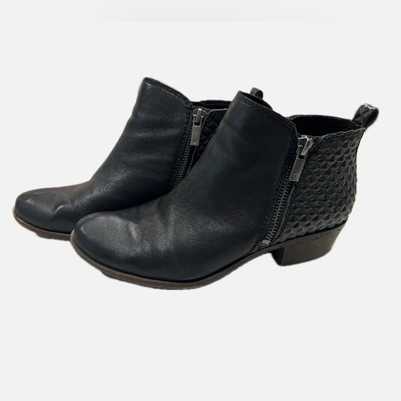 Lucky Brand Basel Bootie size 7 black retail $129 - Picture 1 of 5